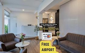 The Empyrean Airport Transit Hotel- 5 Mins From The Airport, Free Airport Pick Or Drop, 24 Hr Front Desk